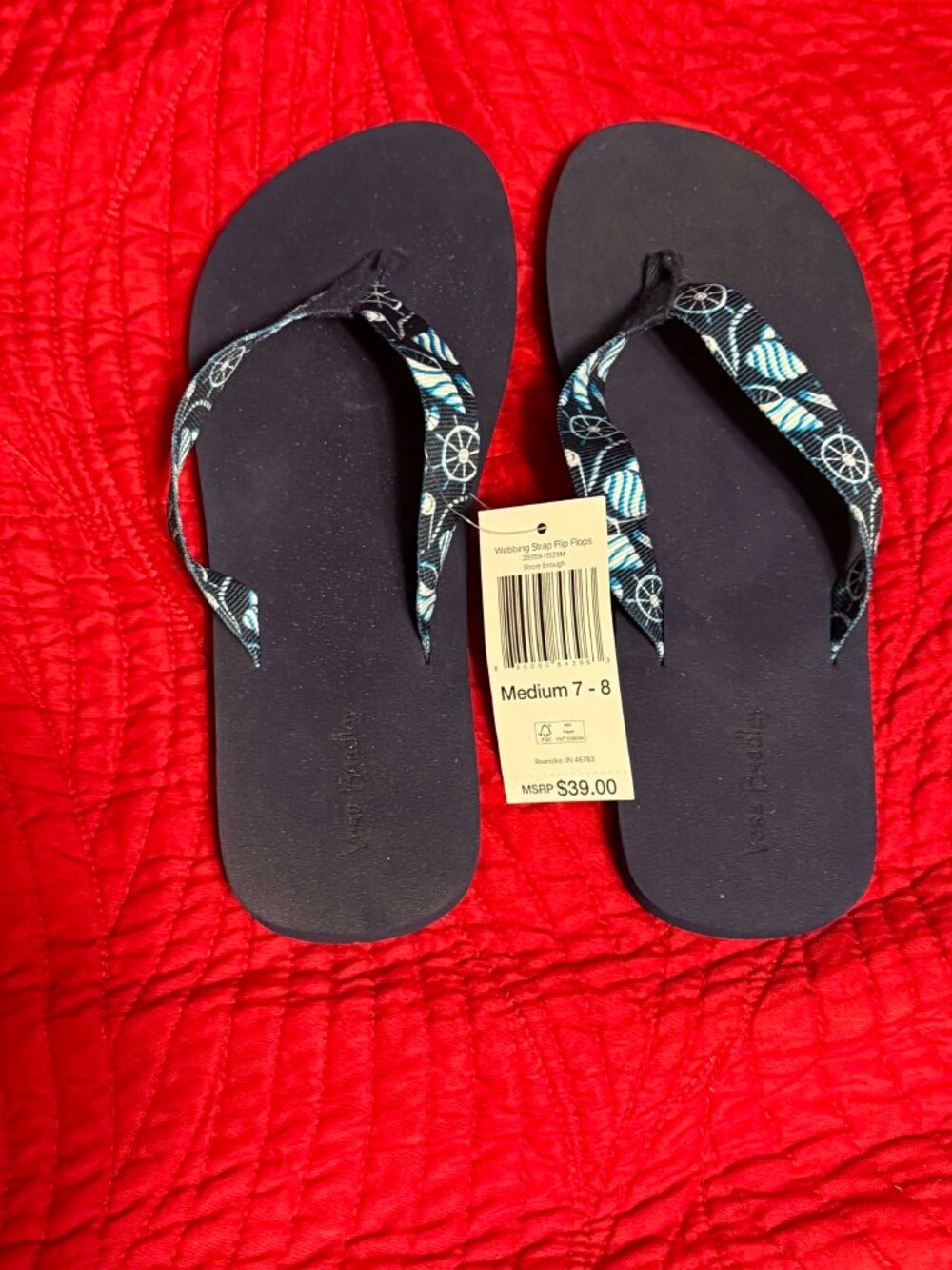 Vera Bradley Flip Flops size 7/8 Dk Blue